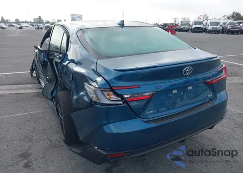 2025 Toyota Camry Se из США, поврежденный, VIN 4T1DAACK3SU571104